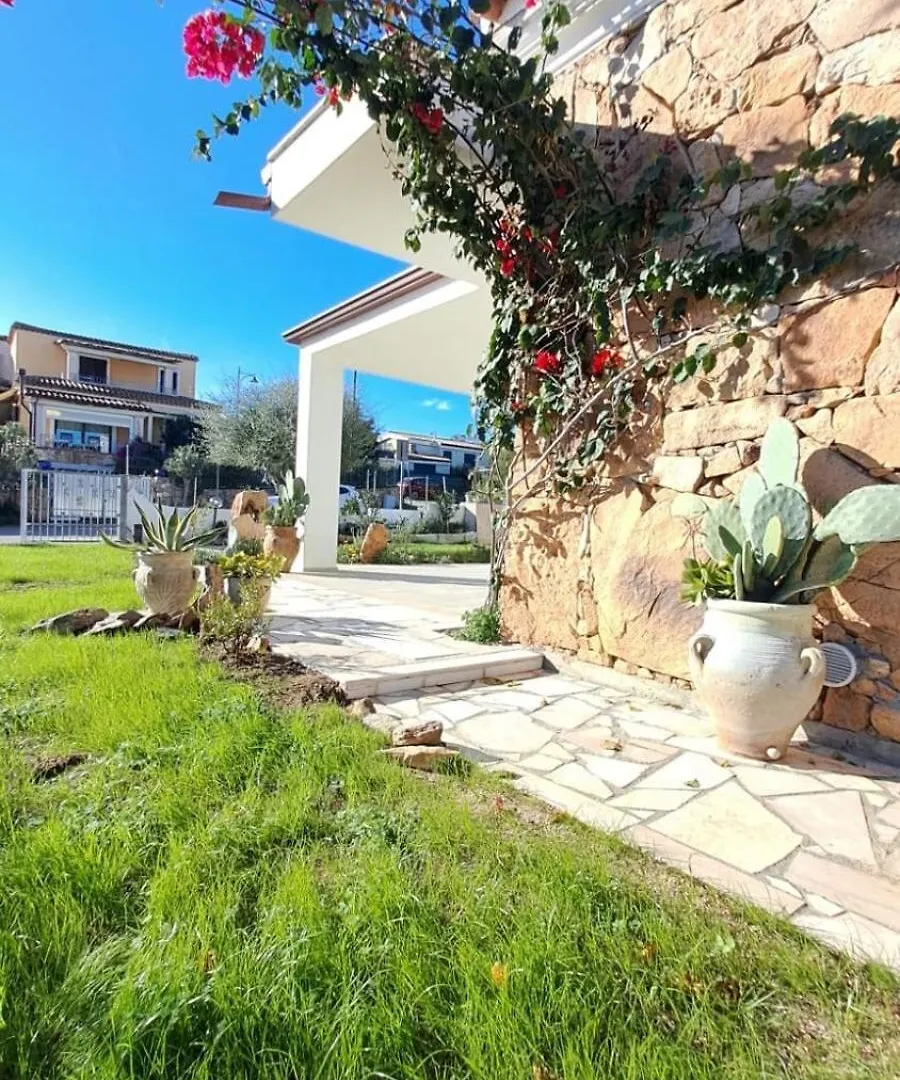 Villa Deis Vacation Home Olbia